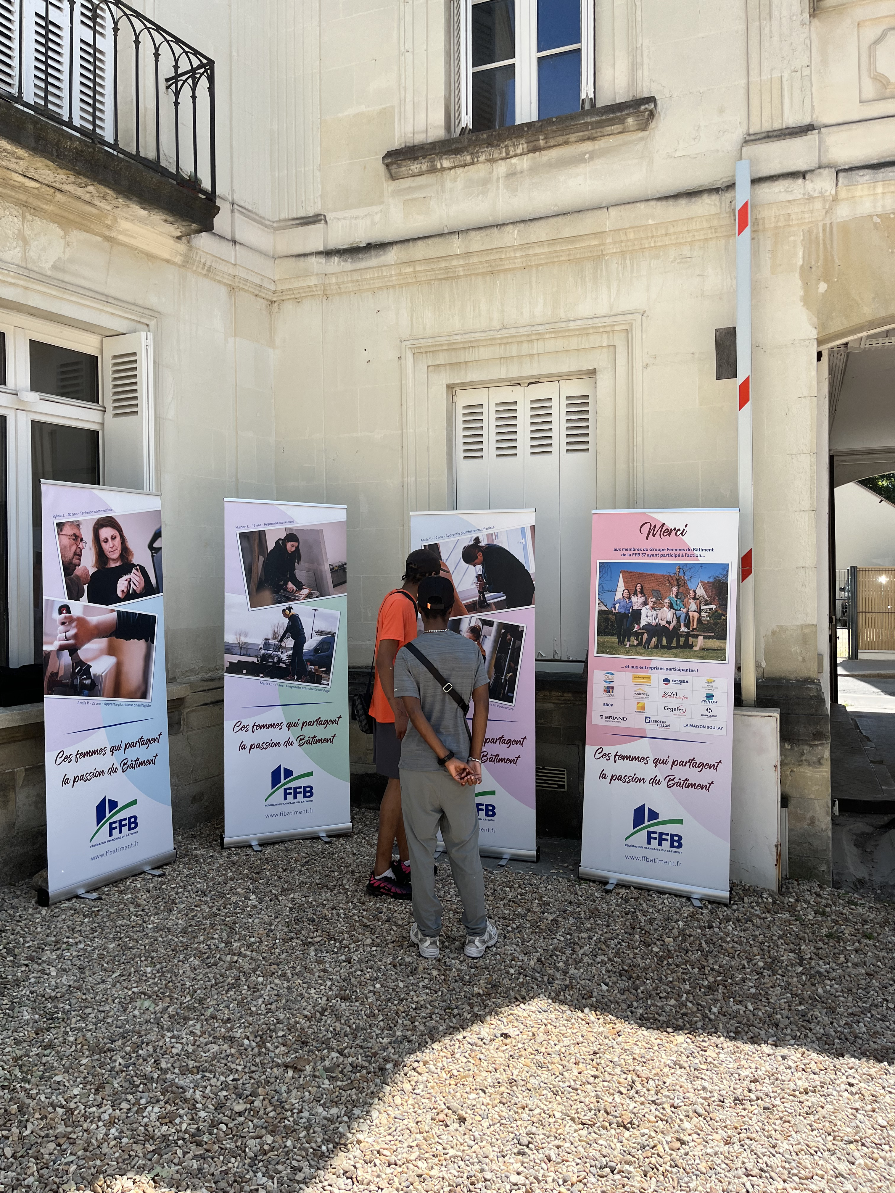 Exposition "Ces femmes qui partagent la passion du Bâtiment"